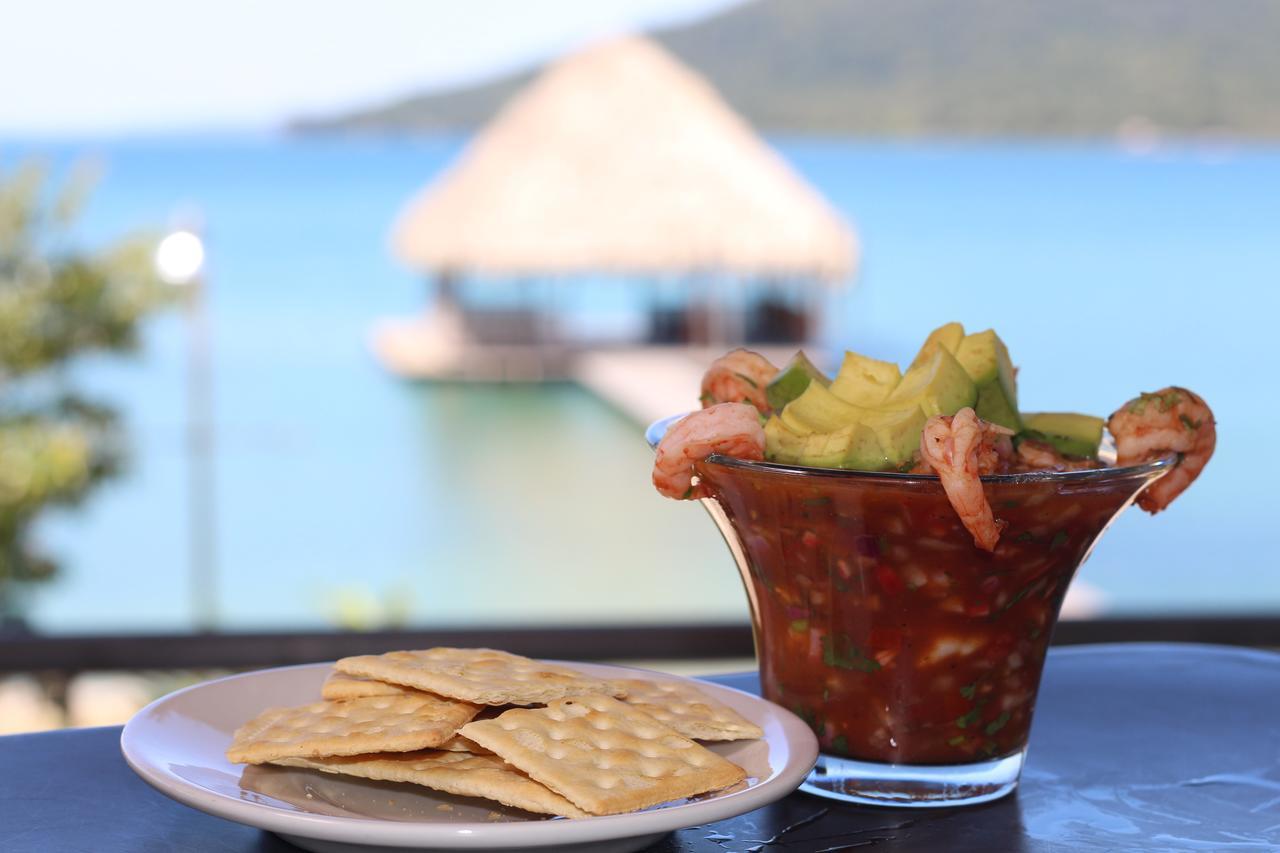 Hotel Y Restaurante El Muelle Ел Ремате Екстериор снимка